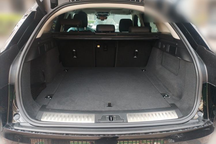 Used Land Rover Range Velar 2024 S Model Trunk