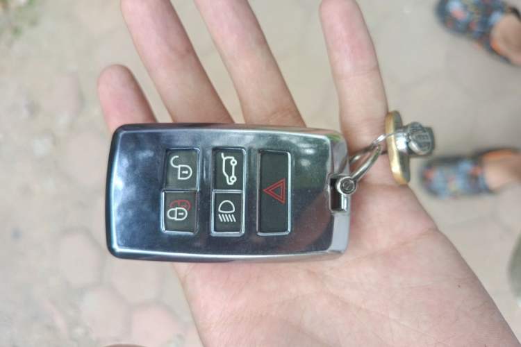 Used Land Rover Range Velar 2024 S Model Vehicle Key
