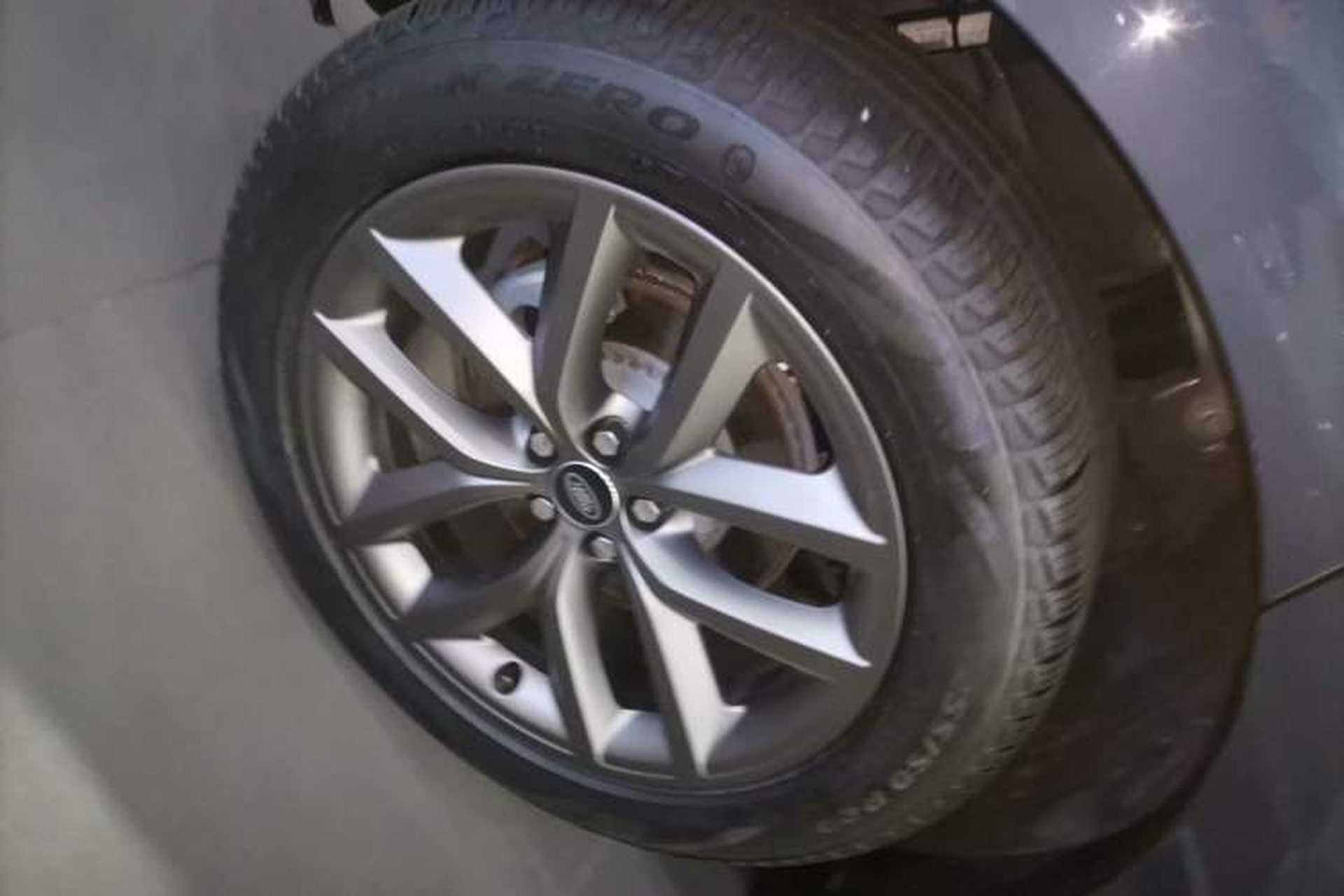 Used Land Rover Range Velar 2024 Dynamic SE Exterior 5
