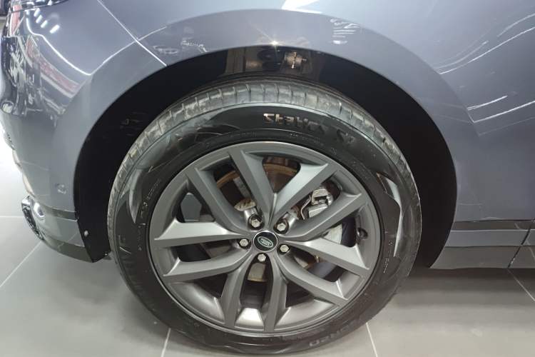 Used Land Rover Range Velar 2024 Dynamic SE Exterior 7