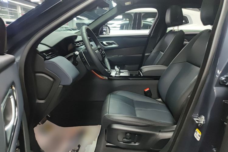Used Land Rover Range Velar 2024 Dynamic SE Left Front Seat