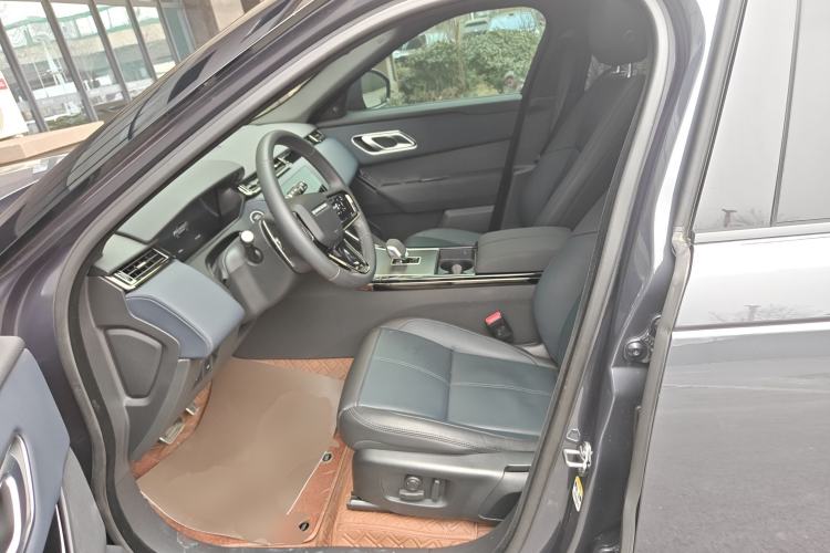 Used Land Rover Range Velar 2024 Dynamic SE Left Front Seat