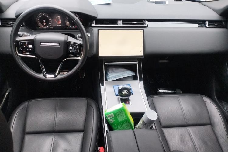 Used Land Rover Range Velar 2024 Dynamic SE Center Console