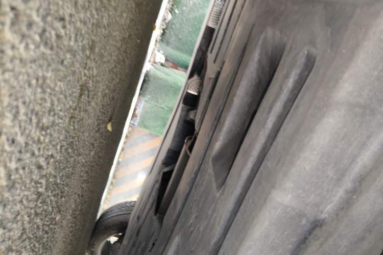 Used Land Rover Range Velar 2024 Dynamic HSE Chassis Front Left