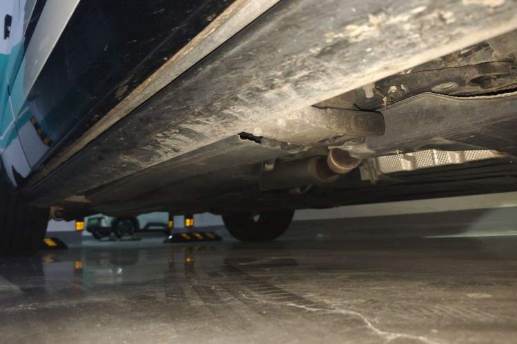 Used Land Rover Range Velar 2024 Dynamic HSE Chassis Front Right