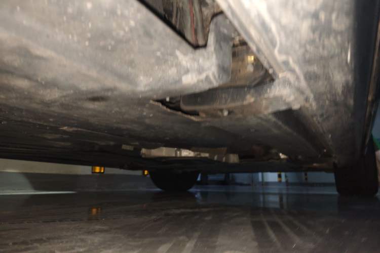 Used Land Rover Range Velar 2024 Dynamic HSE Chassis Rear Right