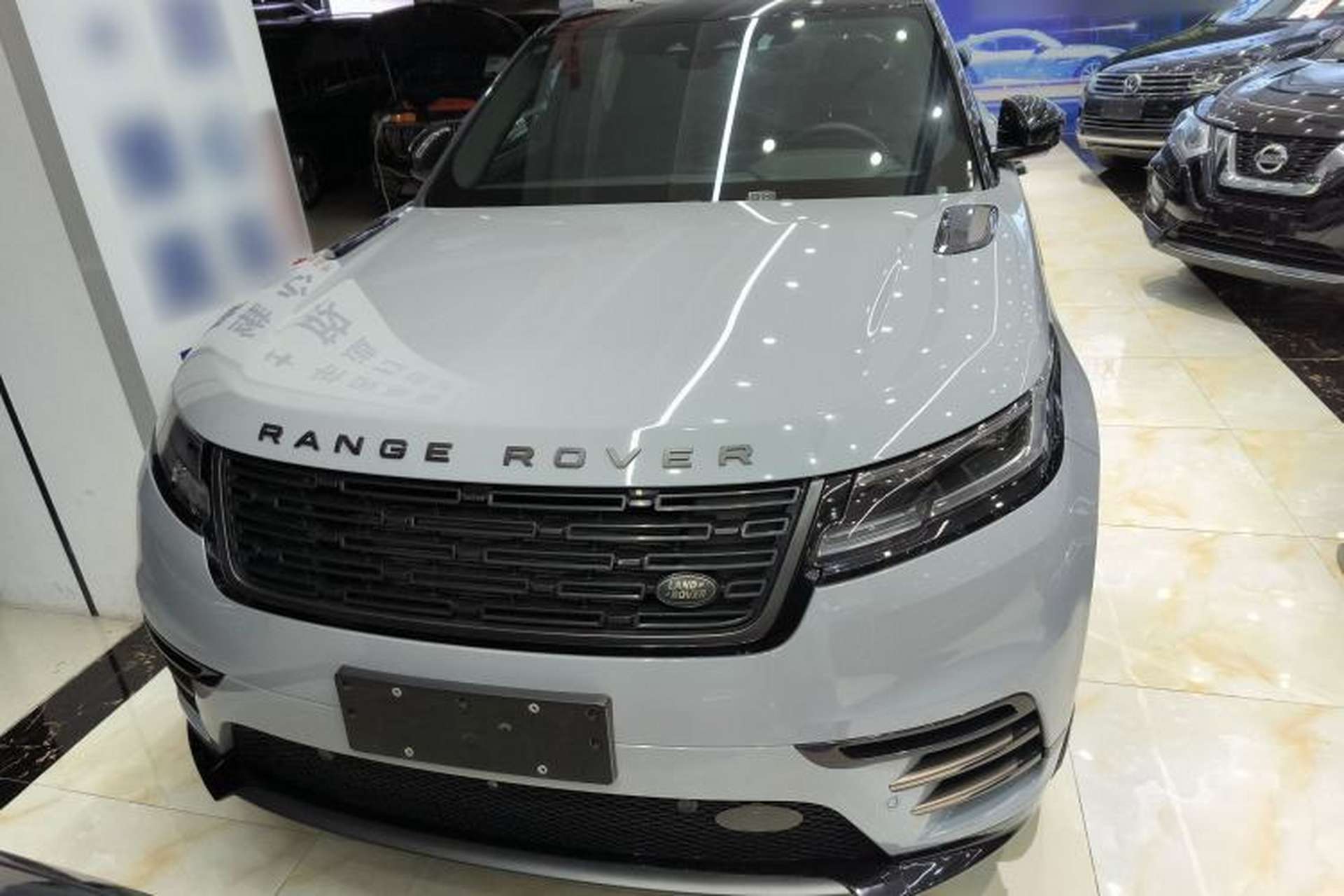 Used Land Rover Range Velar 2024 Dynamic SE Front