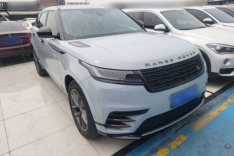 Used Land Rover Range Velar 2024 Dynamic SE Front Right 45 Deg