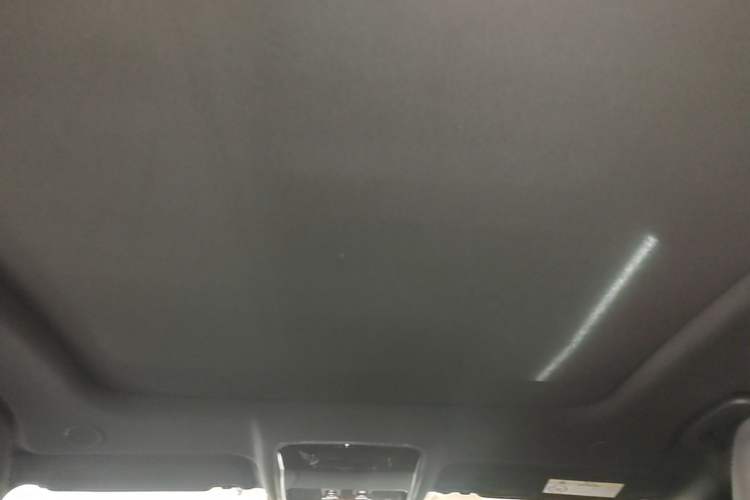 Used Land Rover Range Velar 2024 Dynamic HSE Headliner