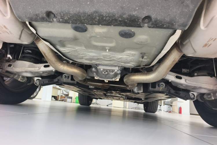 Used Land Rover Range Velar 2024 Dynamic SE Chassis Rear