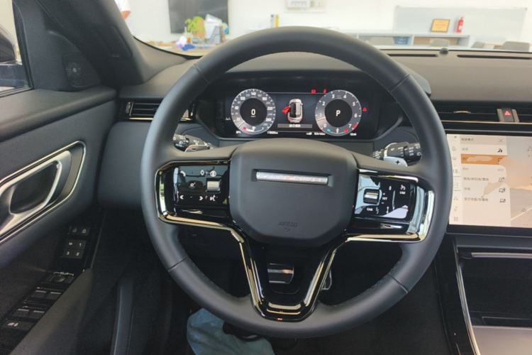 Used Land Rover Range Velar 2024 Dynamic SE Steering Wheel