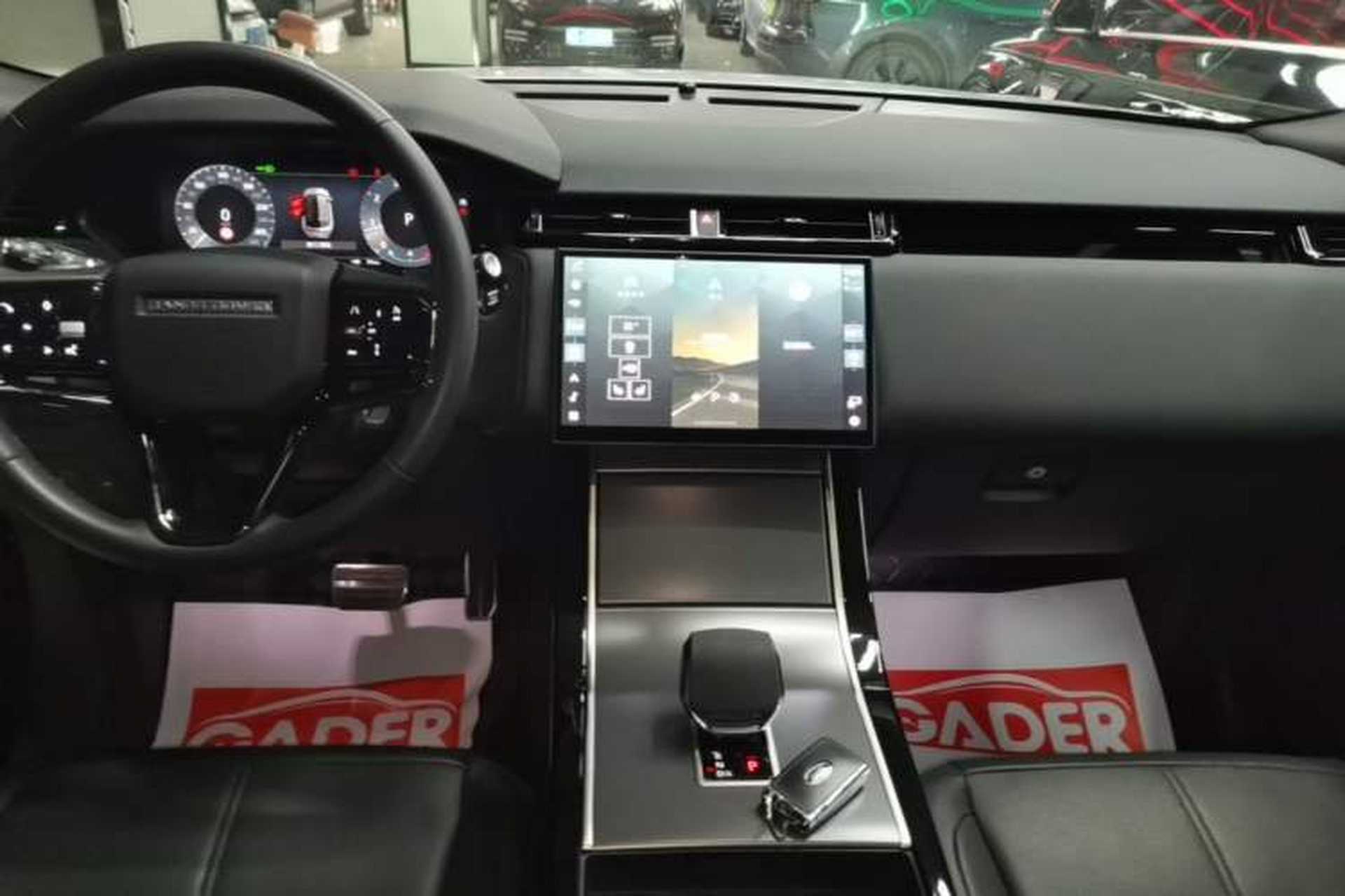 Used Land Rover Range Velar 2024 Dynamic SE Audio And AC Panel