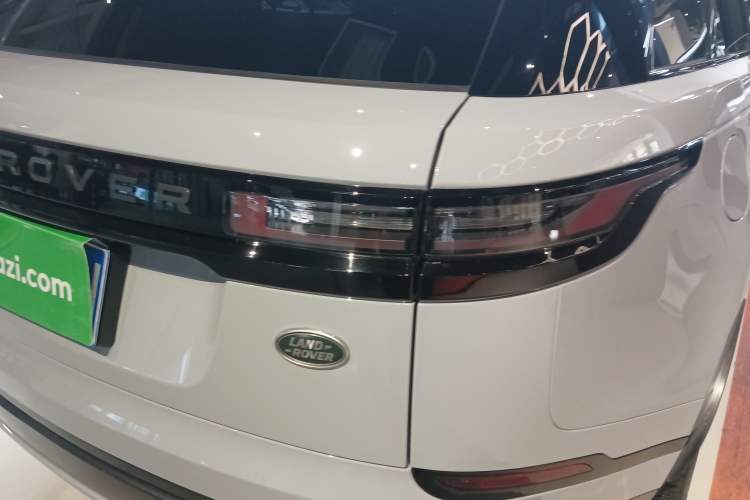 Used Land Rover Range Velar 2024 Dynamic SE Exterior 2