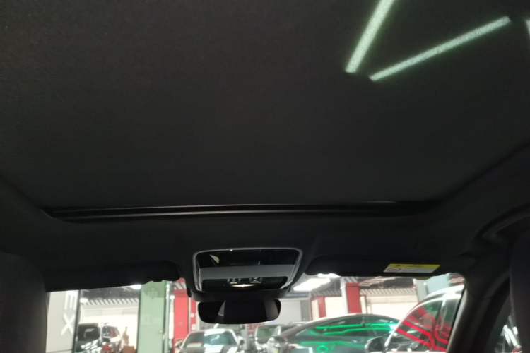 Used Land Rover Range Velar 2024 Dynamic SE Headliner