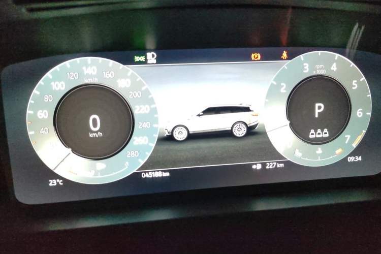 Used Land Rover Range Velar 2024 Dynamic SE Instrument Cluster