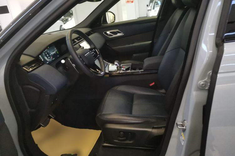 Used Land Rover Range Velar 2024 Dynamic SE Left Front Seat