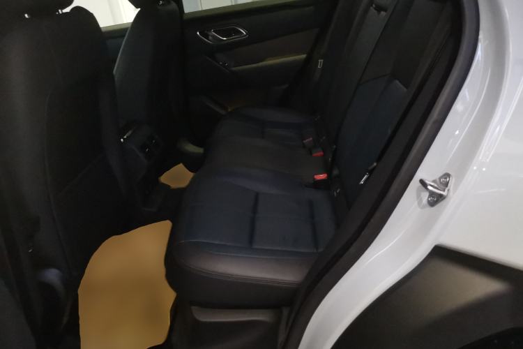 Used Land Rover Range Velar 2024 Dynamic SE Left Rear Seat