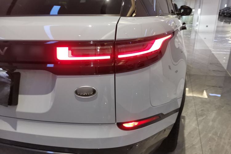 Used Land Rover Range Velar 2024 Dynamic SE Right Rear Taillight