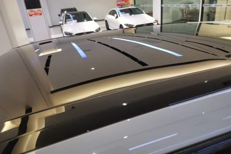 Used Land Rover Range Velar 2024 Dynamic SE Roof