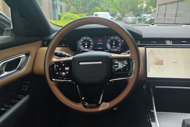 Used Land Rover Range Velar 2024 Dynamic HSE Steering Wheel