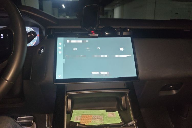 Used Land Rover Range Velar 2024 Dynamic SE Audio And AC Panel