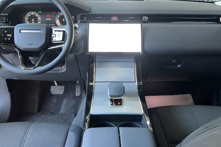 Used Land Rover Range Velar 2024 S Model Audio And AC Panel