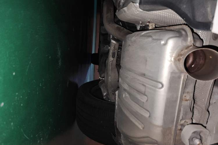 Used Land Rover Range Velar 2024 Dynamic HSE Chassis Rear Right