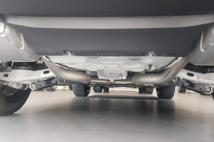 Used Land Rover Range Velar 2024 S Model Chassis Rear