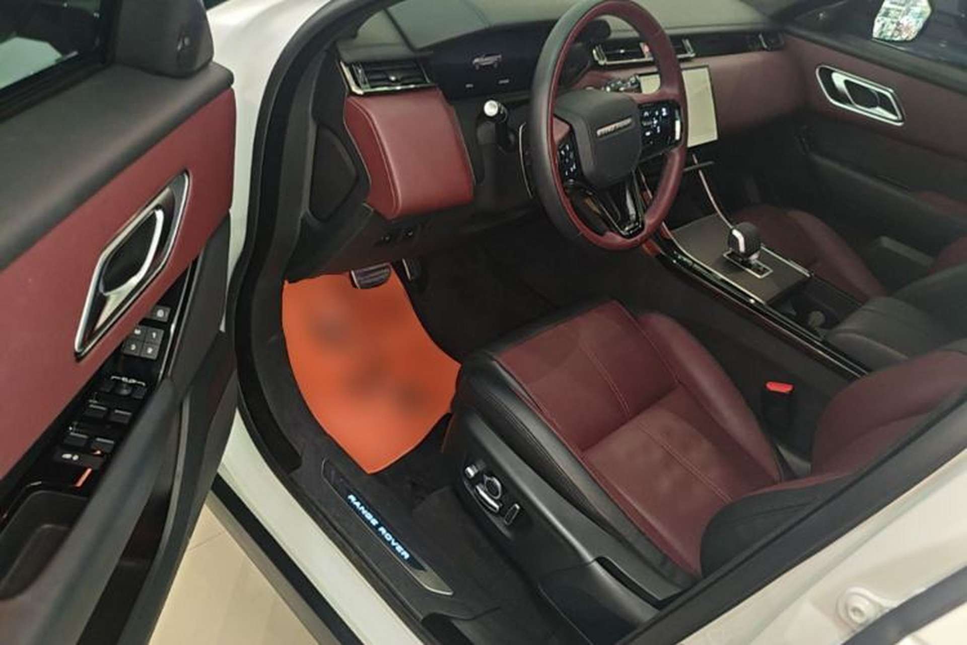 Used Land Rover Range Velar 2024 Flagship Edition Driver Seat