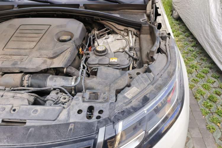 Used Land Rover Range Velar 2024 S Model Engine Bay Left