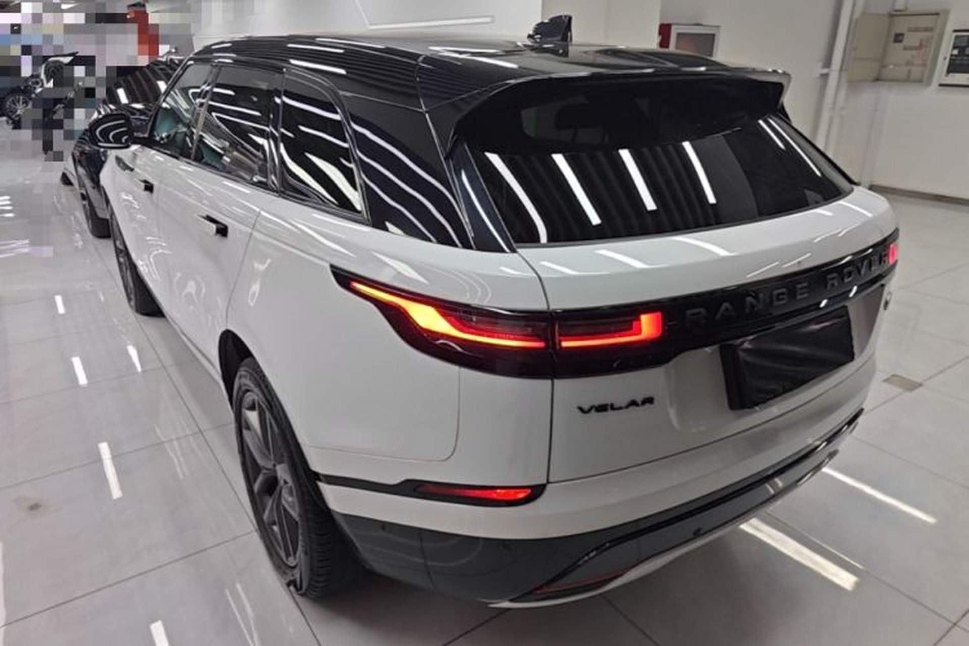 Used Land Rover Range Velar 2024 Dynamic SE Exterior 2