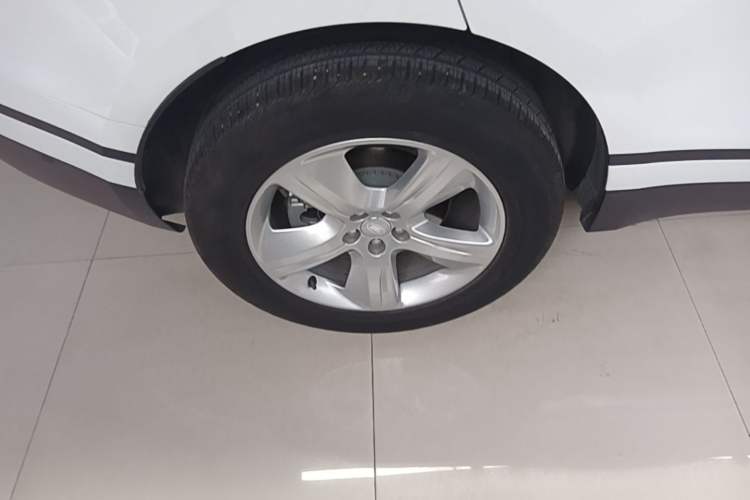 Used Land Rover Range Velar 2024 S Model Exterior 5