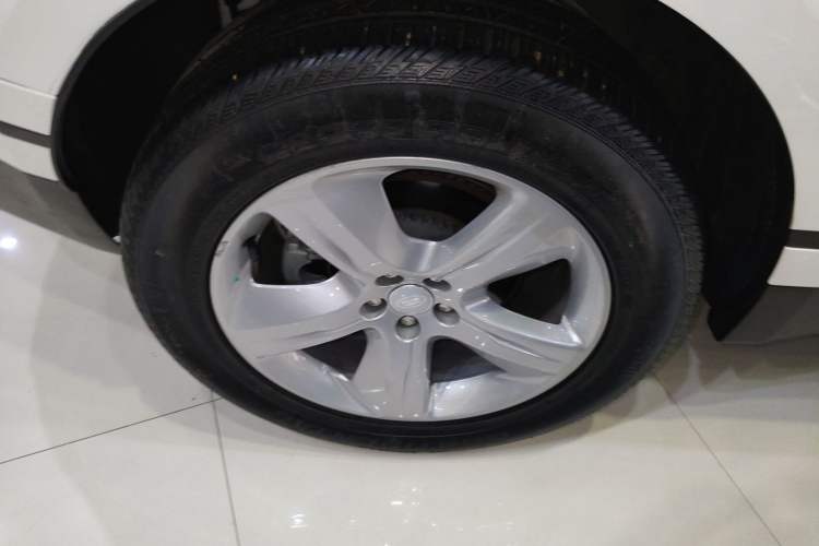 Used Land Rover Range Velar 2024 S Model Exterior 5