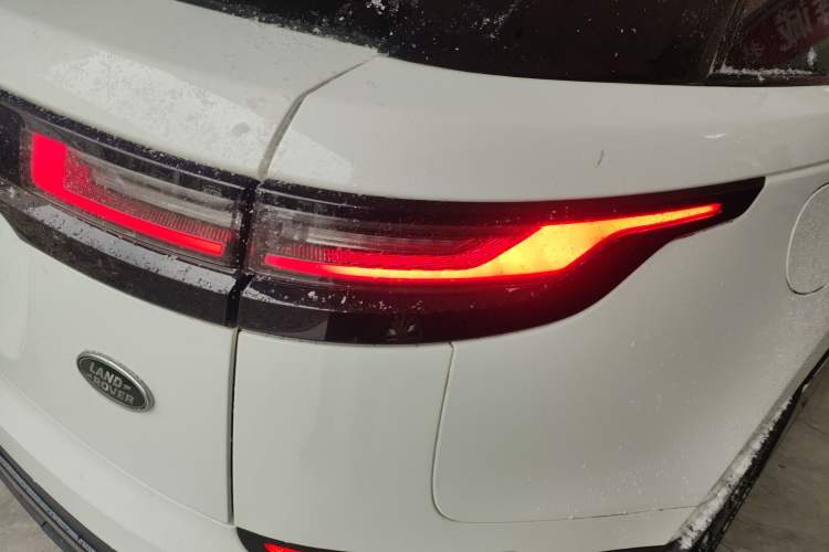 Used Land Rover Range Velar 2024 S Model Exterior 6