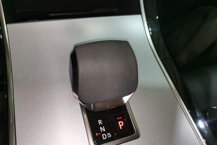 Used Land Rover Range Velar 2024 S Model Gear Lever