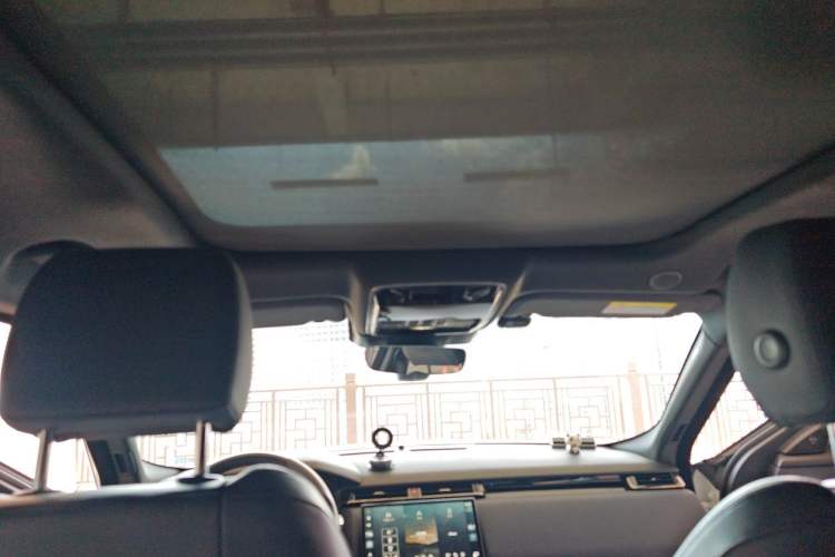 Used Land Rover Range Velar 2024 Dynamic SE Headliner