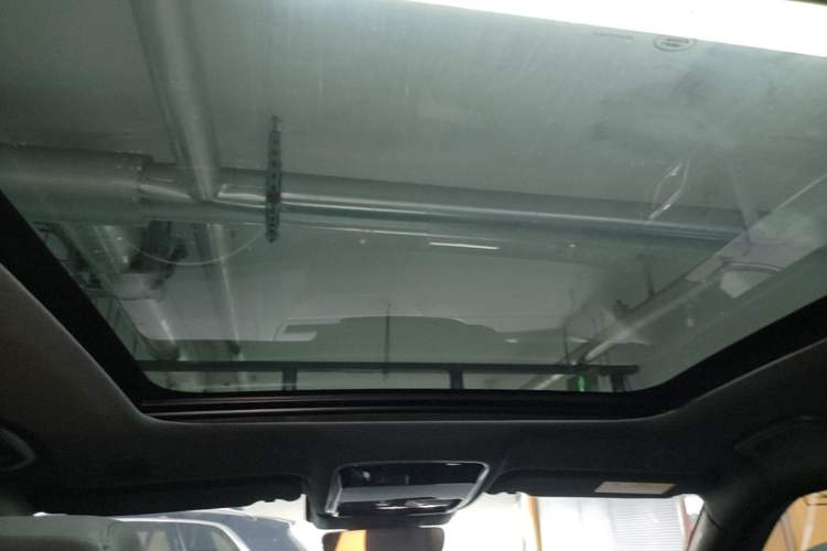 Used Land Rover Range Velar 2024 Dynamic SE Headliner