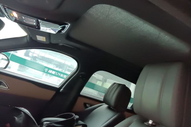 Used Land Rover Range Velar 2024 Dynamic HSE Headliner