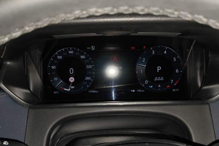 Used Land Rover Range Velar 2024 Dynamic SE Instrument Cluster