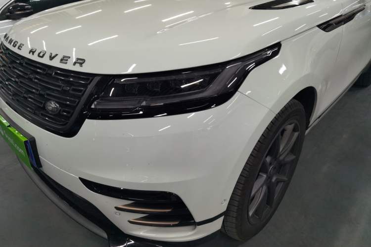 Used Land Rover Range Velar 2024 Dynamic HSE Left Front Headlight