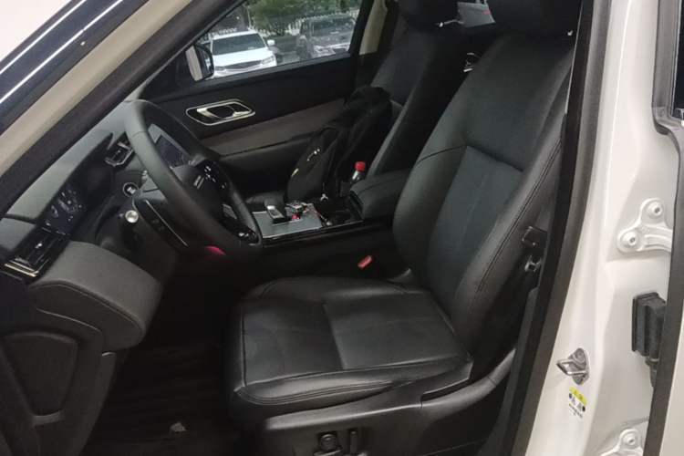 Used Land Rover Range Velar 2024 S Model Left Front Seat