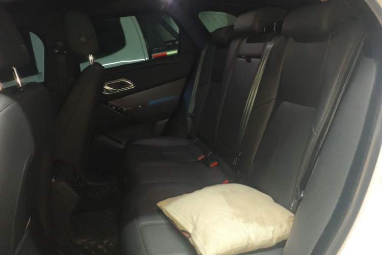 Used Land Rover Range Velar 2024 Dynamic SE Left Rear Seat