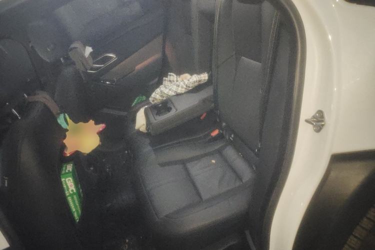 Used Land Rover Range Velar 2024 Dynamic SE Left Rear Seat