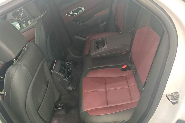 Used Land Rover Range Velar 2024 Flagship Edition Left Rear Seat
