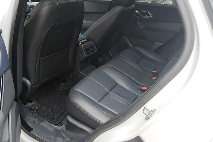 Used Land Rover Range Velar 2024 Dynamic SE Left Rear Seat