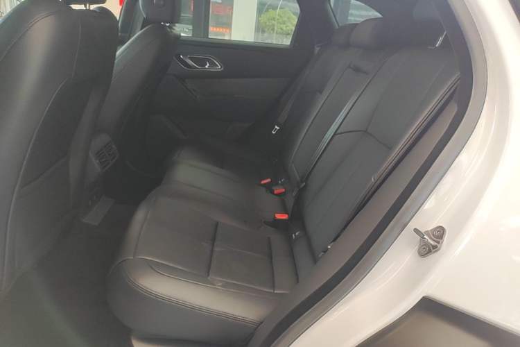 Used Land Rover Range Velar 2024 Dynamic SE Left Rear Seat