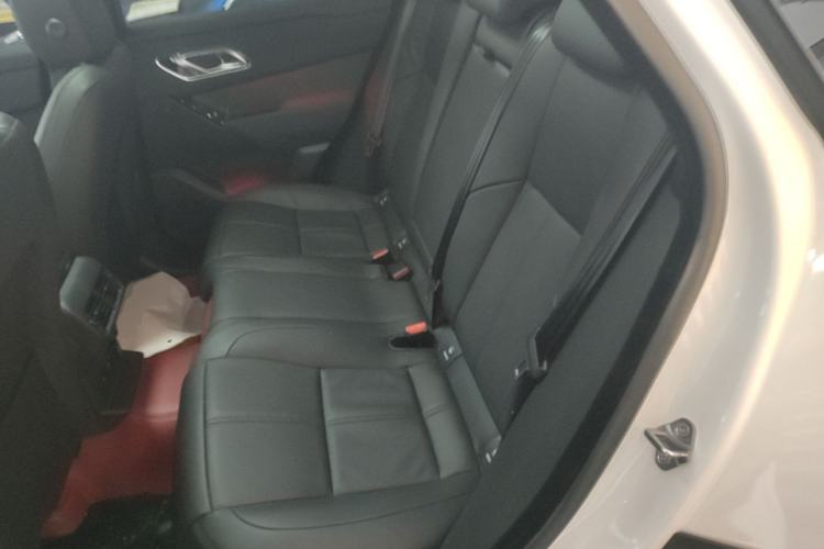 Used Land Rover Range Velar 2024 Dynamic SE Left Rear Seat