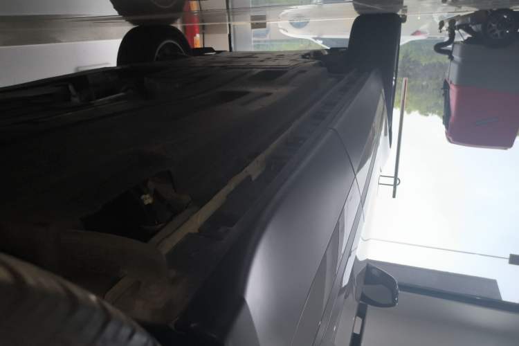 Used Land Rover Range Velar 2024 S Model Left Side Sill