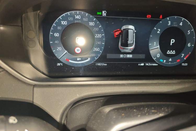 Used Land Rover Range Velar 2024 Dynamic SE Odometer Close Up