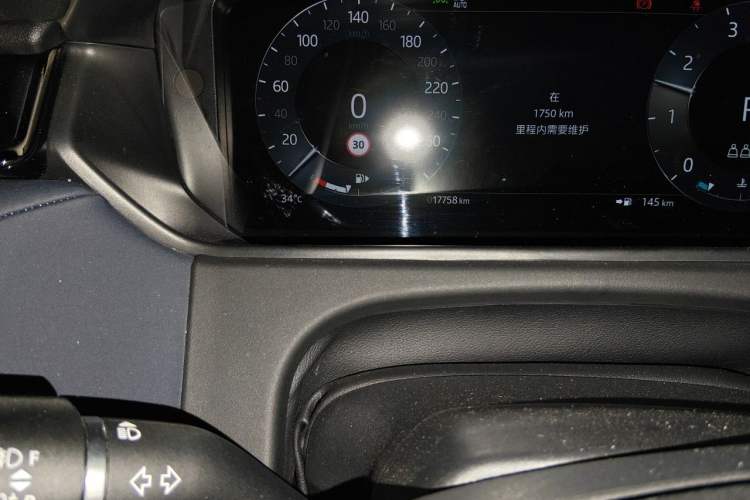 Used Land Rover Range Velar 2024 Dynamic SE Odometer Close Up